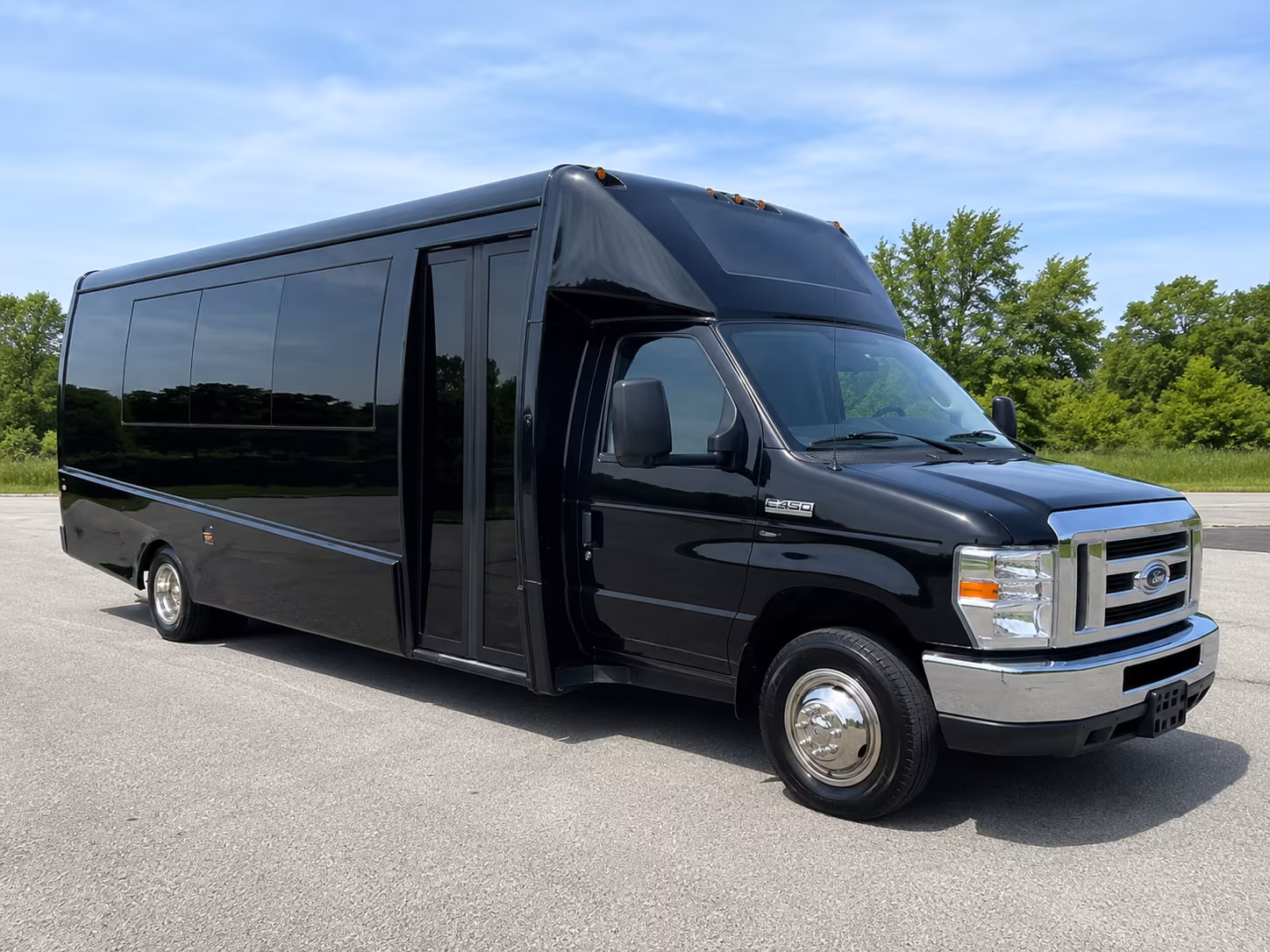 delray beach streamlined sports team and fan group transportation in delray beach