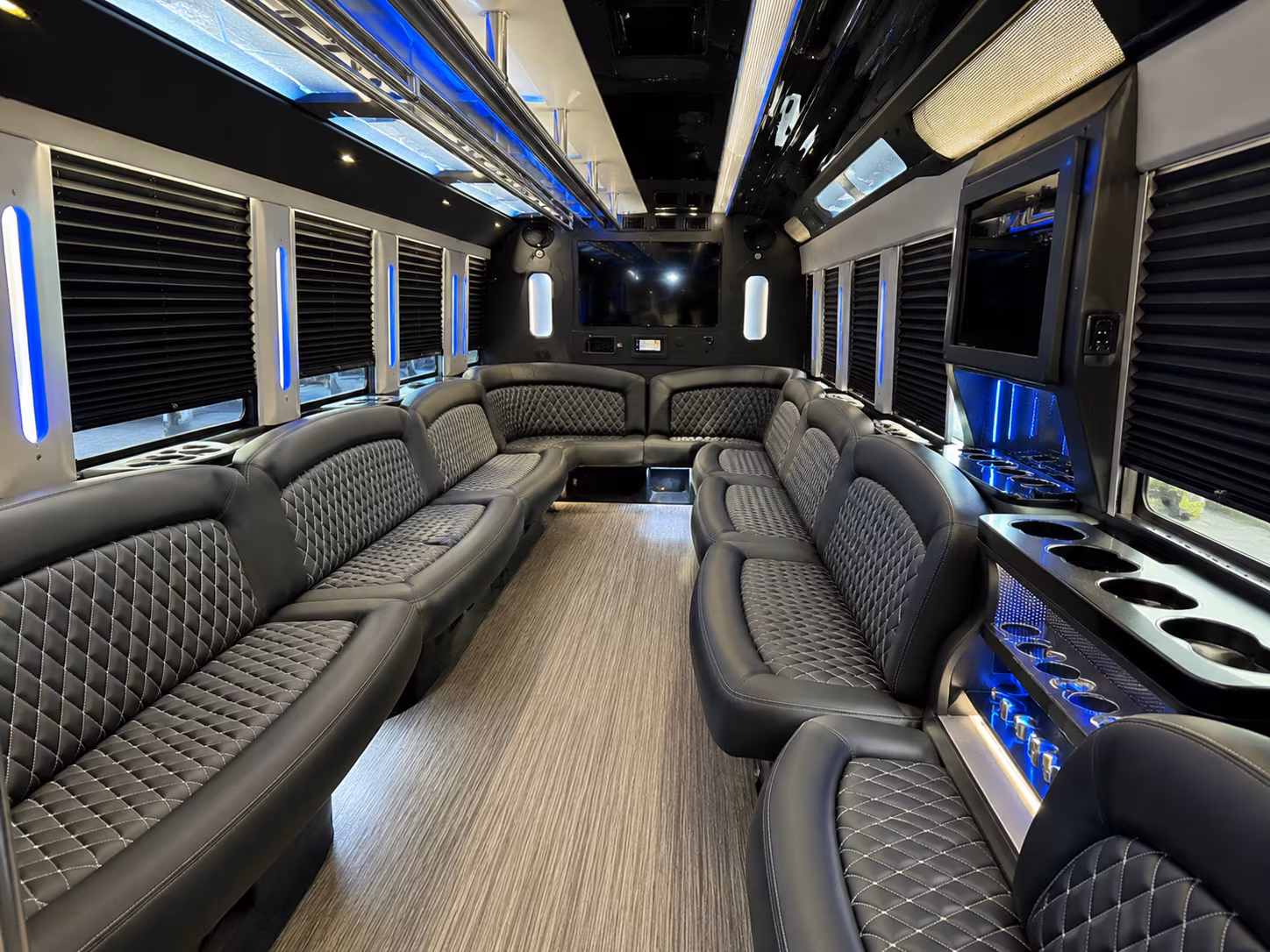 riviera beach bus rentals
