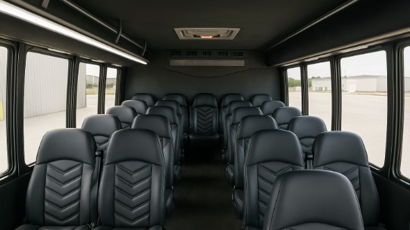 jupiter 28 passenger minibus