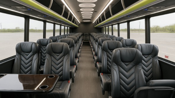 palm beach gardens 28 passenger minibus